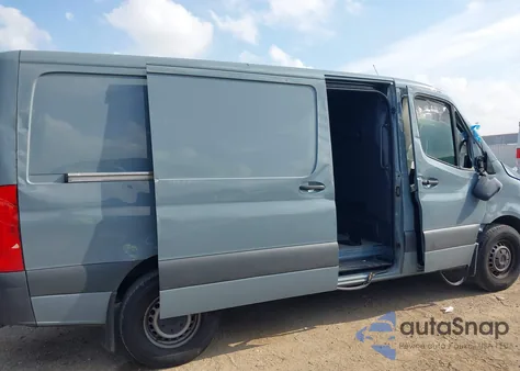 2024 Mercedes-Benz Sprinter 2500 Standard Roof 4-Cyl Diesel из США, поврежденный, VIN W1Y4KBHYXRT167328